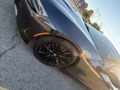 Used 2019 BMW i8 Roadster image 18