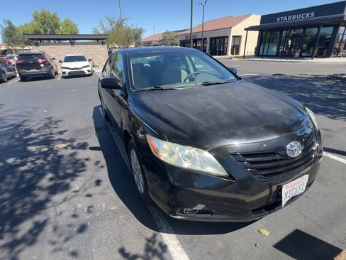 Used 2009 Toyota Camry LE image 13