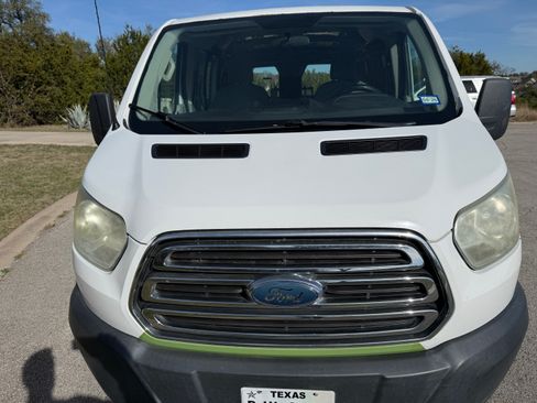 Used 2015 Ford Transit 250 130 Low Roof w/ Exterior Upgrade Package image 4