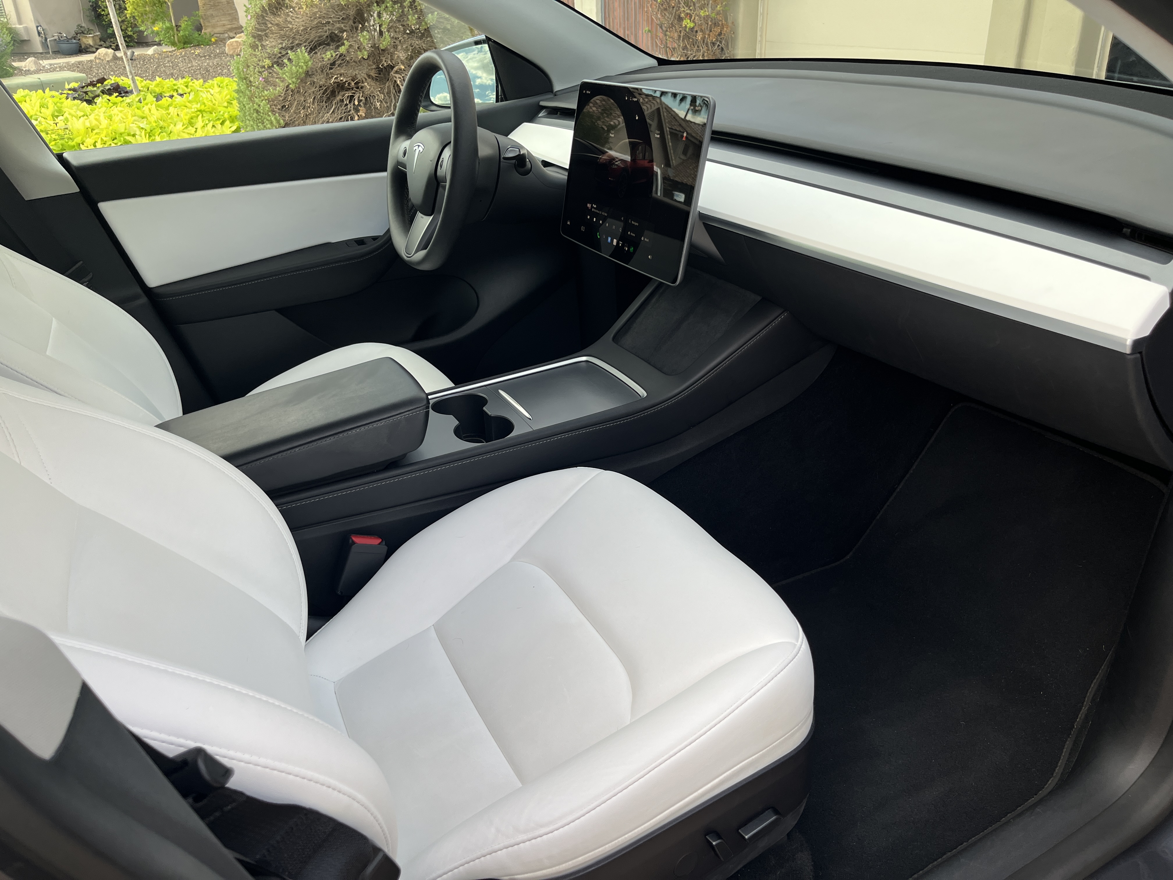 Used 2022 Tesla Model Y Performance AWD/4WD image 6