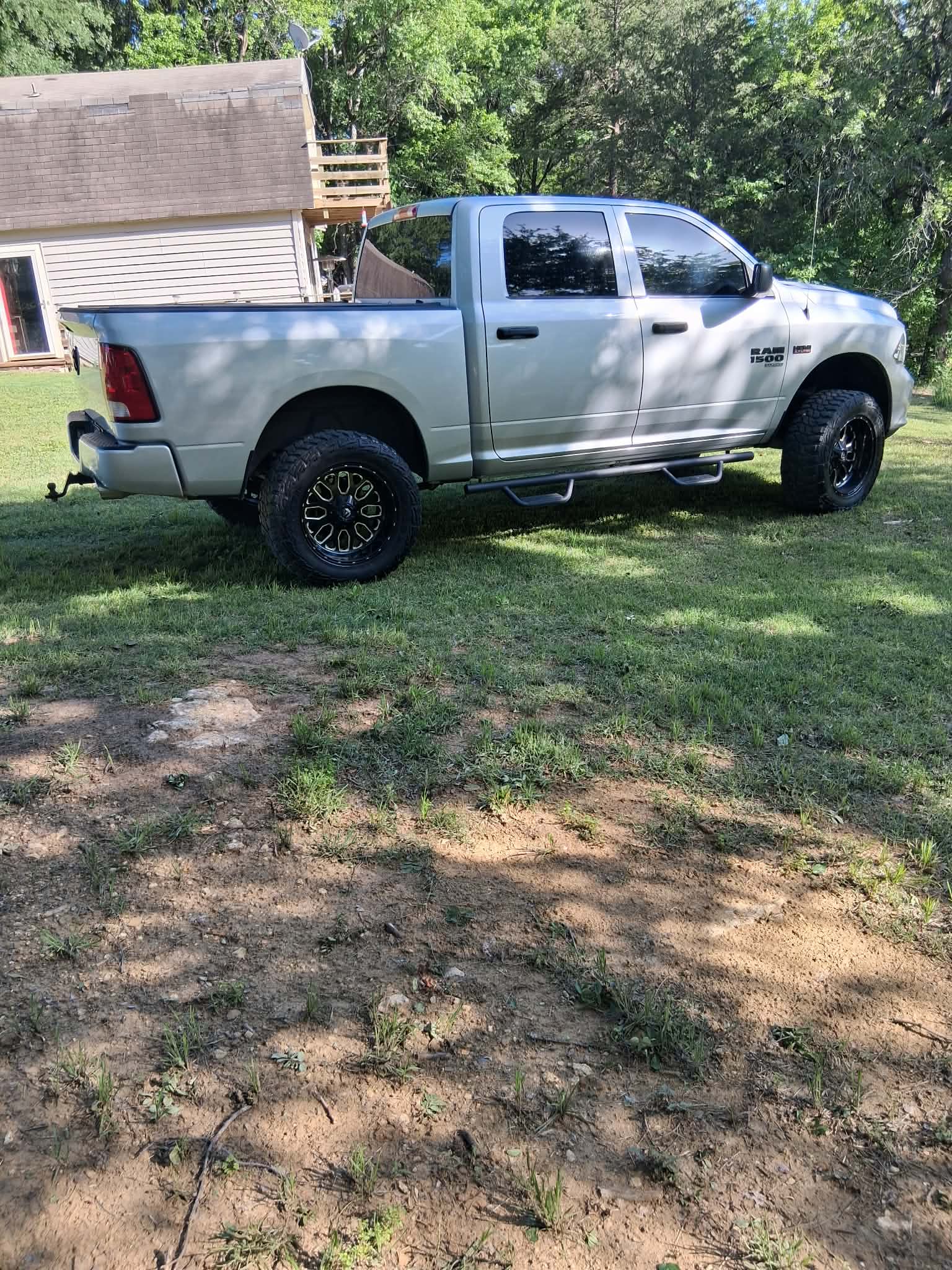 Used 2019 RAM 1500 Express w/ Express Value Package RWD image 4