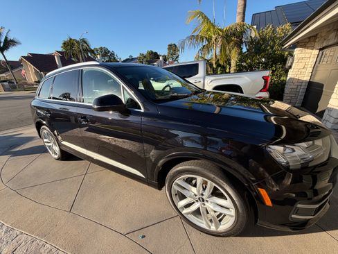 Used 2018 Audi Q7 3.0T Prestige image 25