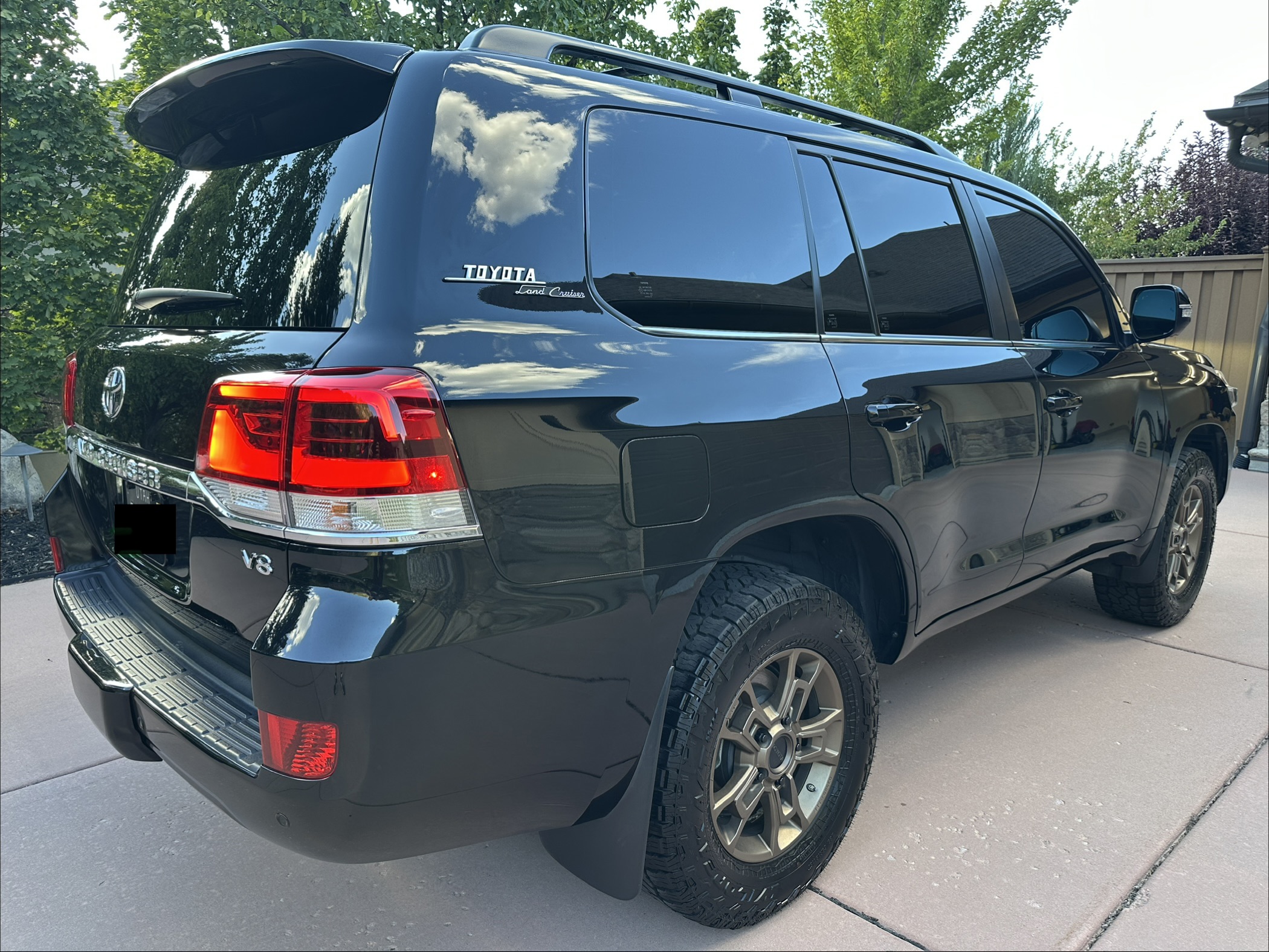 Used 2021 Toyota Land Cruiser Heritage Edition AWD/4WD image 5