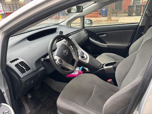 Used 2015 Toyota Prius Two image 5