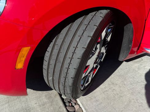 Used 2019 Volkswagen Beetle 2.0T S image 4