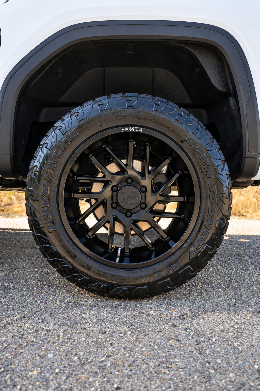 Used 2022 GMC Sierra 1500 Elevation w/ LPO, Elevation Black Package AWD/4WD image 27