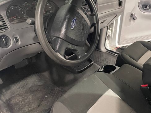 Used 2010 Ford Ranger XL image 12