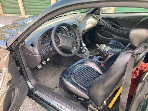 Used 2001 Ford Mustang GT image 14