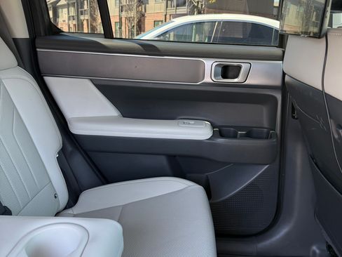 Used 2024 Hyundai Santa Fe SEL image 11