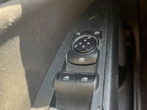 Used 2018 Ford Fusion SE image 22