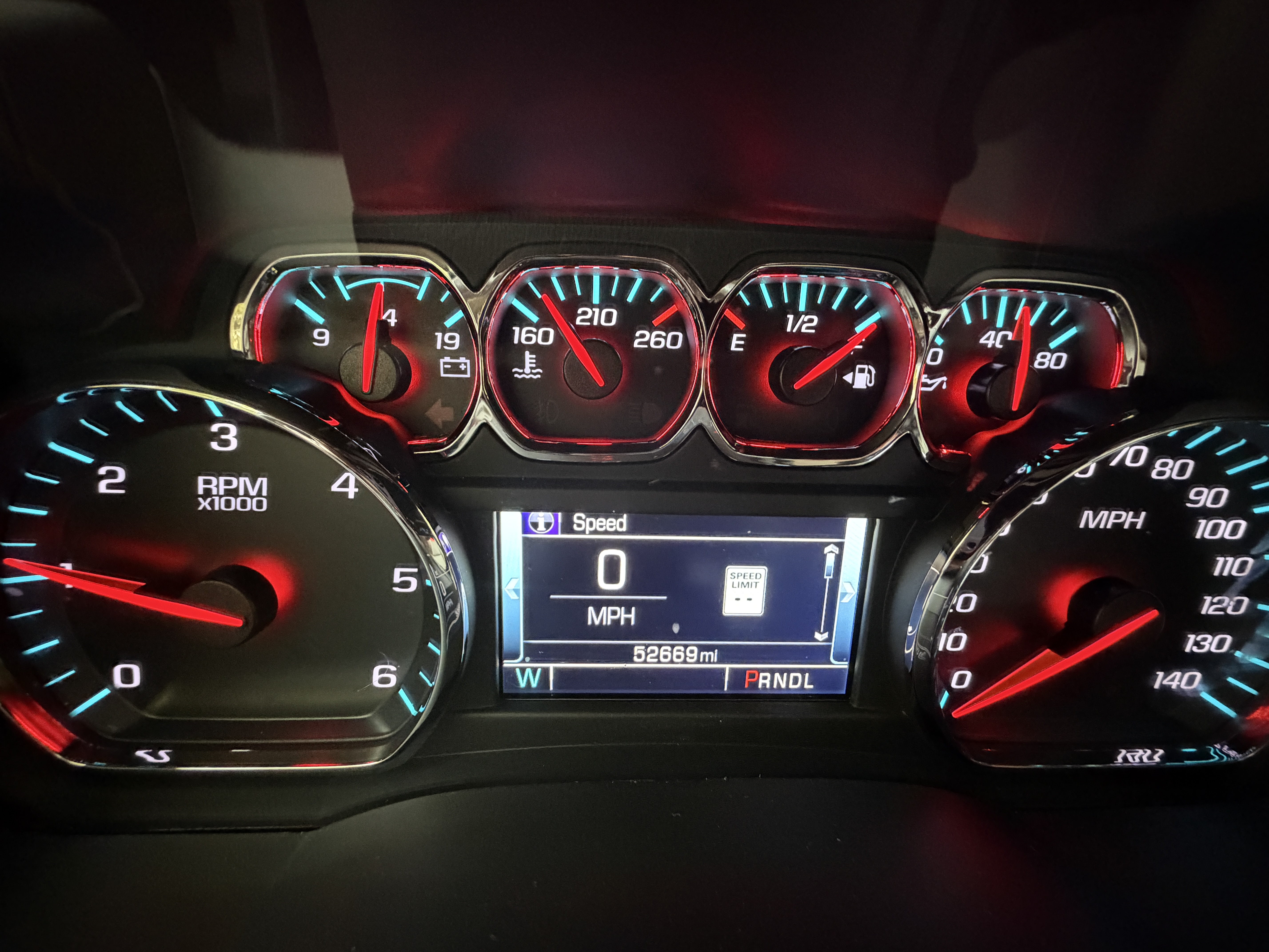 Used 2020 GMC Yukon SLT w/ Premium Edition RWD image 27