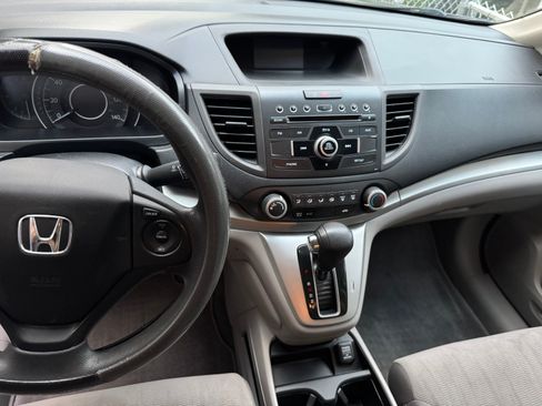 Used 2013 Honda CR-V LX image 6