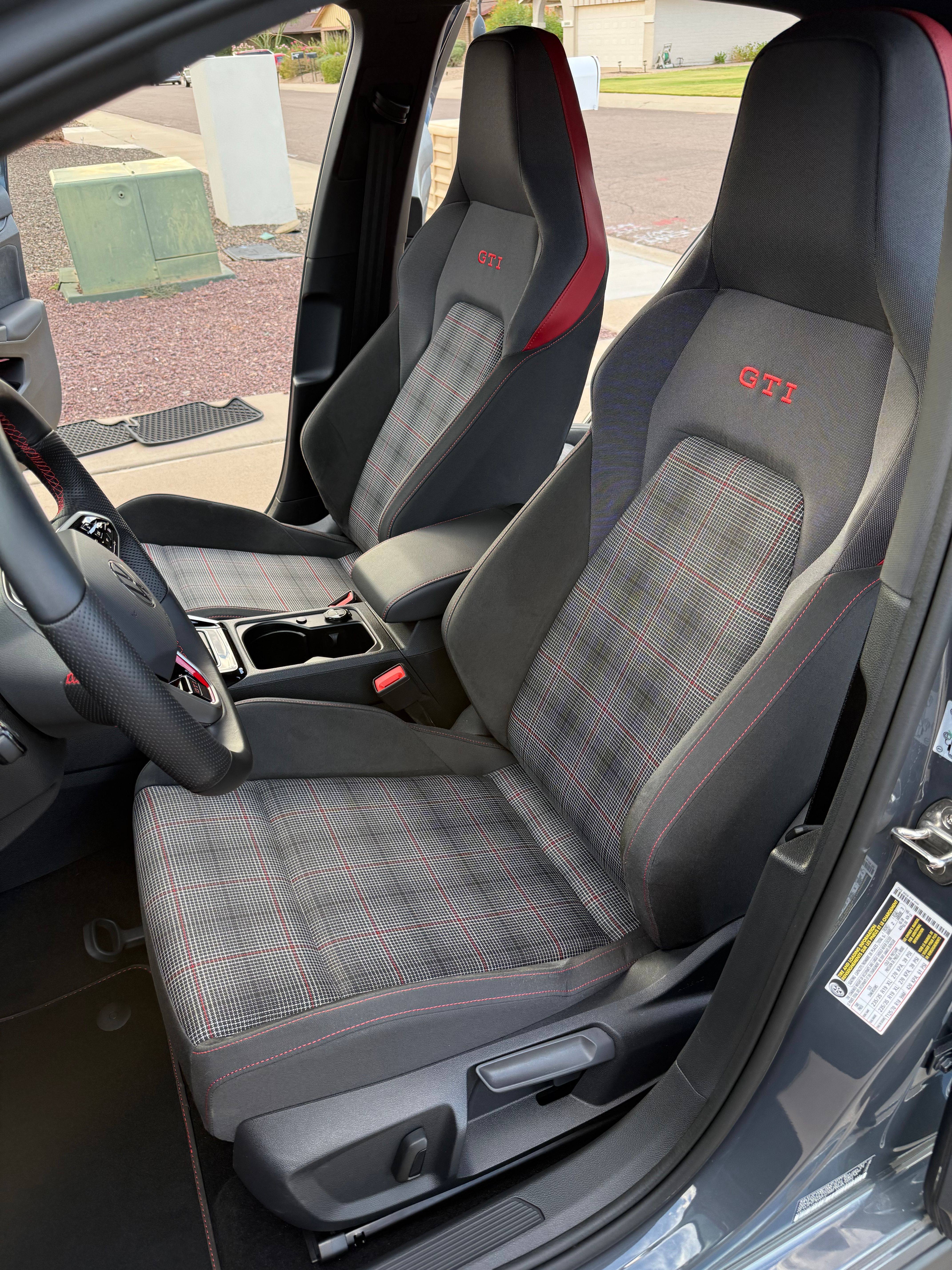 Used 2024 Volkswagen GTI S FWD image 17