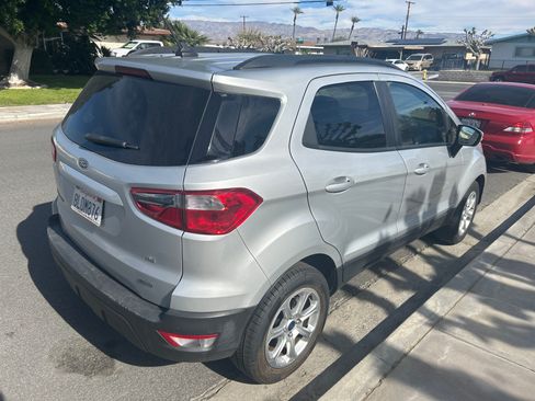 Used 2019 Ford EcoSport SE image 8