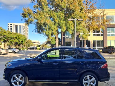 Used 2016 Mercedes-Benz GLE 350 image 4