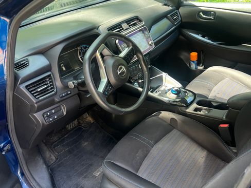 Used 2022 Nissan Leaf SV Plus FWD image 15