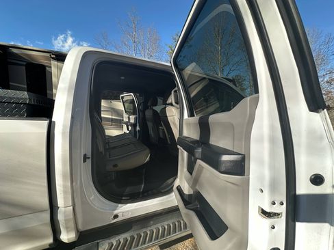 Used 2020 Ford F350 XL w/ STX Appearance Package image 12