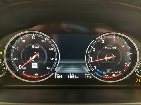 Used 2014 BMW 750Li 750Li Sedan 4D image 17