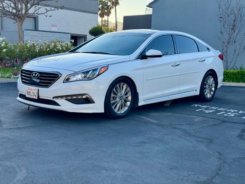 Used 2015 Hyundai Sonata Limited w/ Option Group 06 image 2
