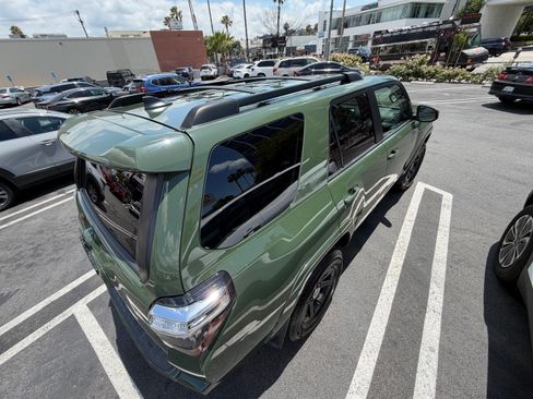 Used 2022 Toyota 4Runner Trail Special Edition AWD/4WD image 10