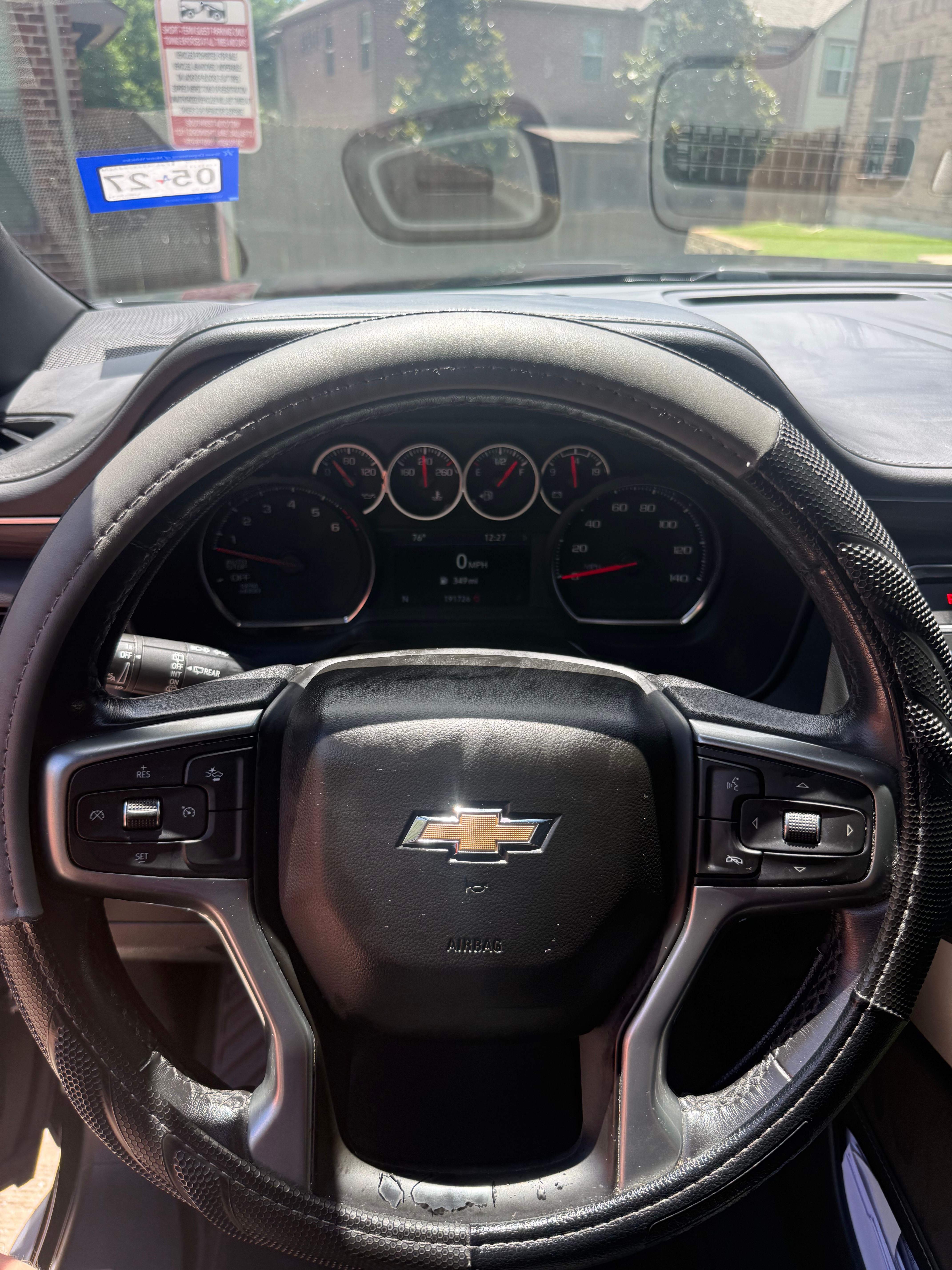 Used 2021 Chevrolet Suburban LT RWD image 10