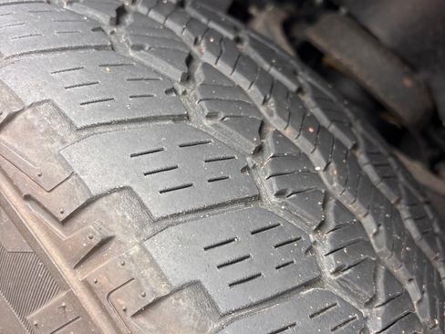 Used 2019 RAM 1500 Laramie w/ Off Road Group image 15