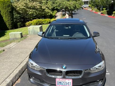 Used 2015 BMW 328i Sedan RWD image 1
