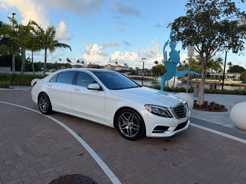 Used 2015 Mercedes-Benz S 550 Sedan image 1