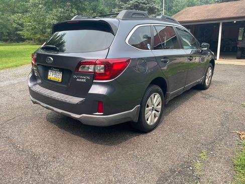 Used 2015 Subaru Outback 2.5i Premium w/ Popular Package #1 AWD/4WD image 6