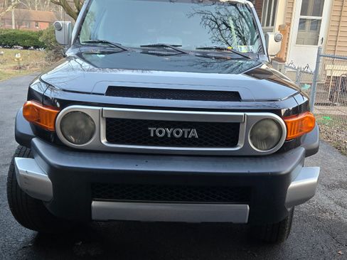 Used 2008 Toyota FJ Cruiser 4WD image 1
