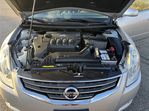 Used 2012 Nissan Altima 2.5 S image 9