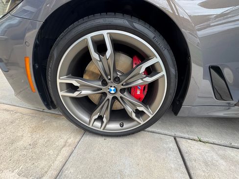 Used 2022 BMW M550i xDrive w/ Executive Package AWD/4WD image 13