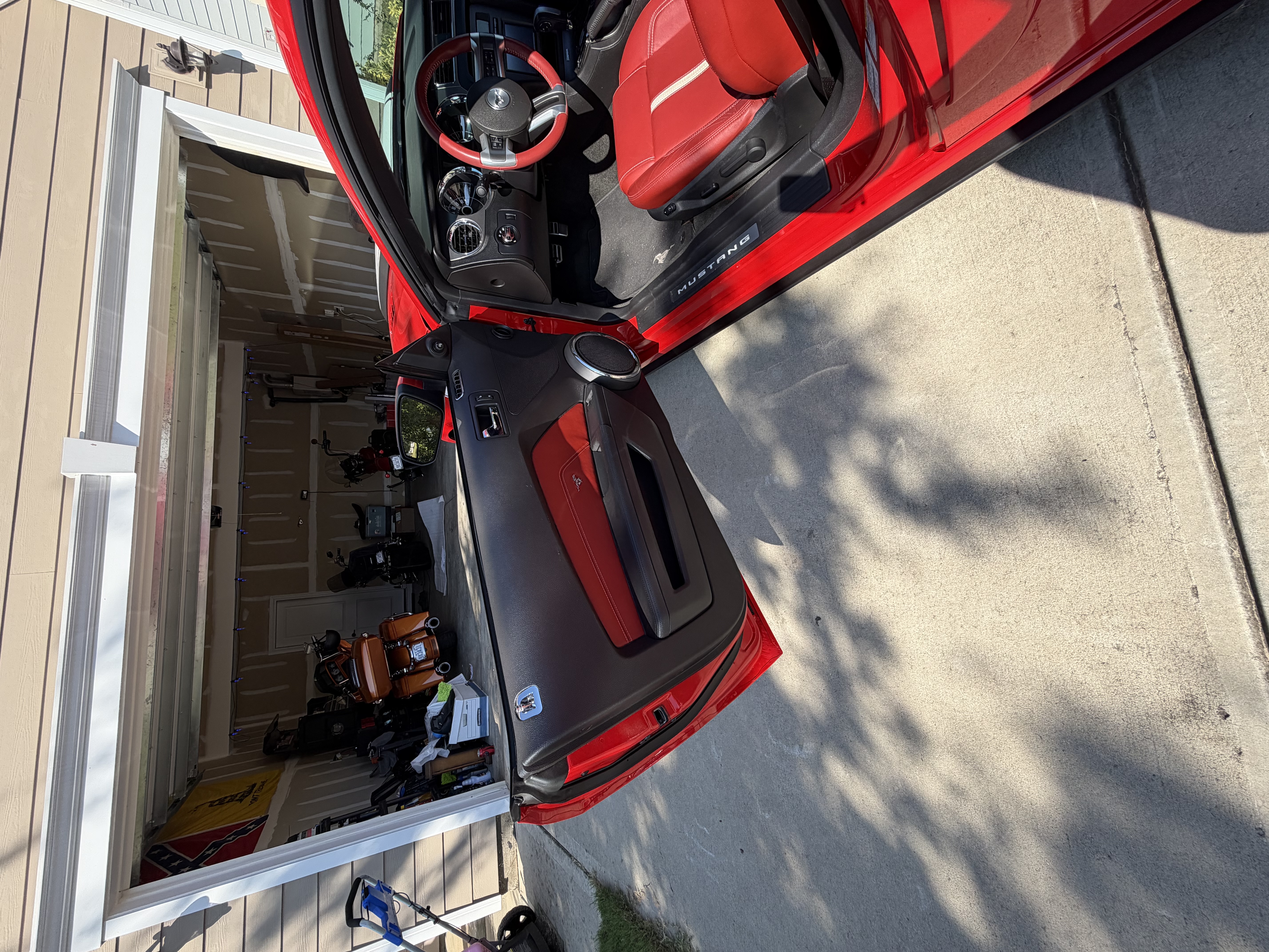 Used 2014 Ford Mustang GT Premium w/ Accessory Package 5 RWD image 12