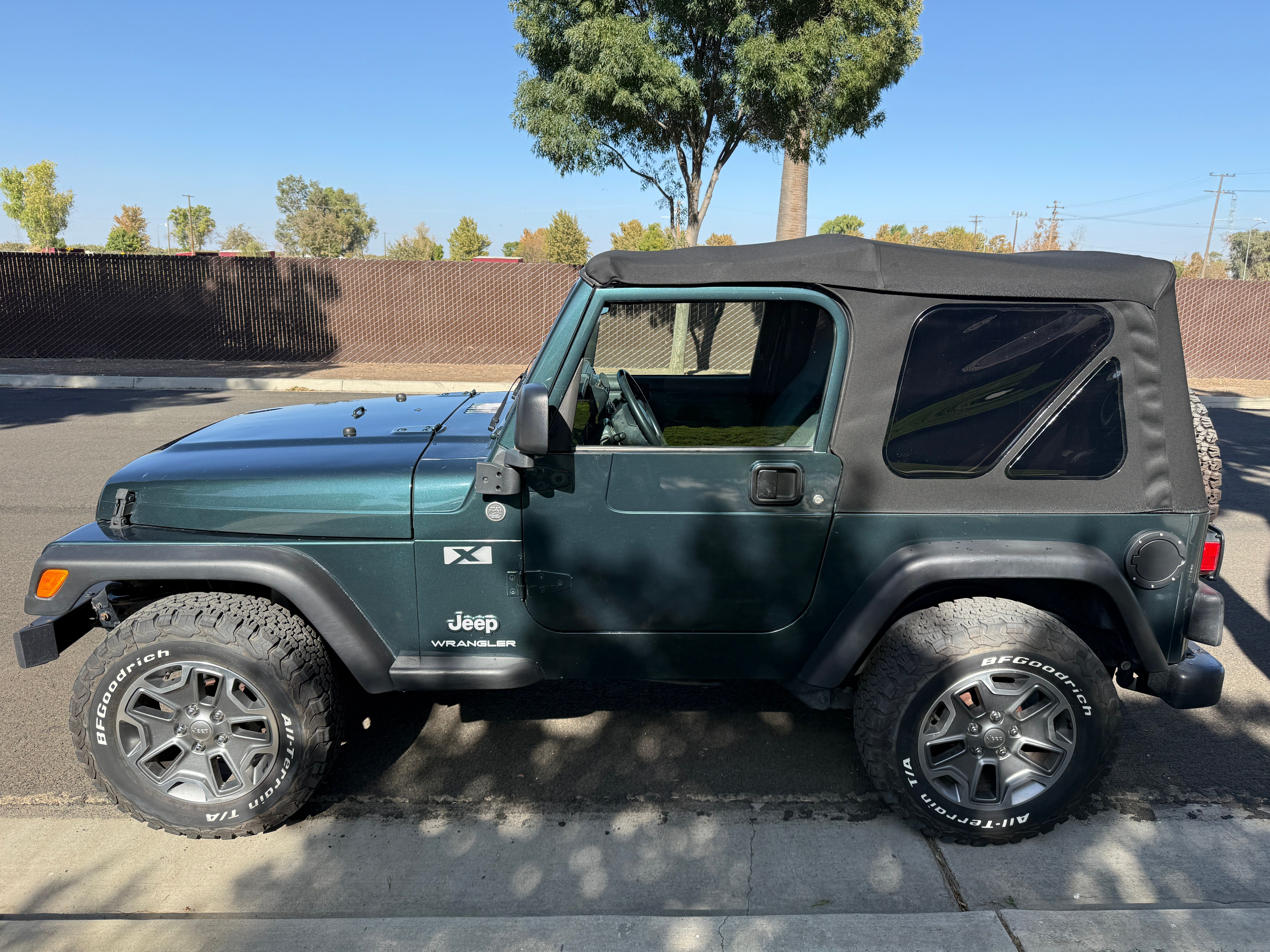 Used 2006 Jeep Wrangler X AWD/4WD image 11