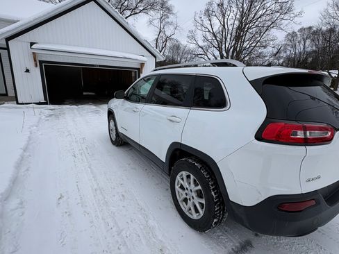 Used 2014 Jeep Cherokee Latitude image 6