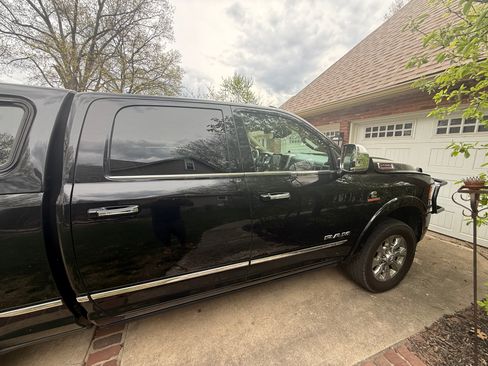 Used 2020 RAM 2500 Limited image 1