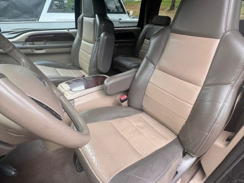 Used 2003 Ford Excursion Eddie Bauer AWD/4WD image 17