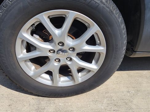 Used 2015 Jeep Cherokee Latitude image 26