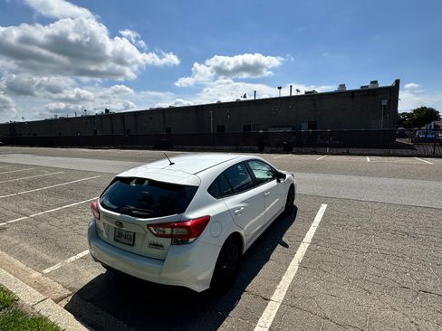 Used 2019 Subaru Impreza 2.0i AWD/4WD image 10