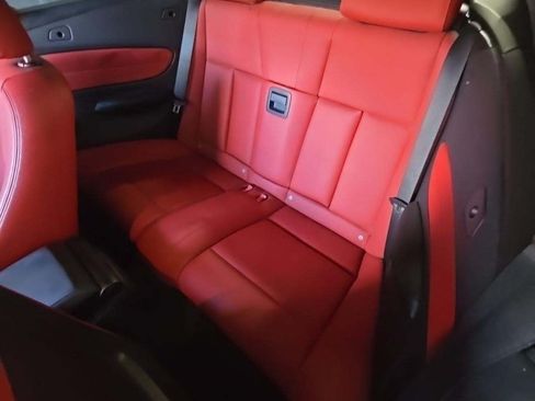 Used 2011 BMW 128i Convertible w/ M Sport Pkg image 9