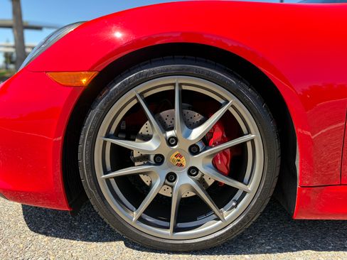 Used 2016 Porsche Cayman GTS RWD image 17