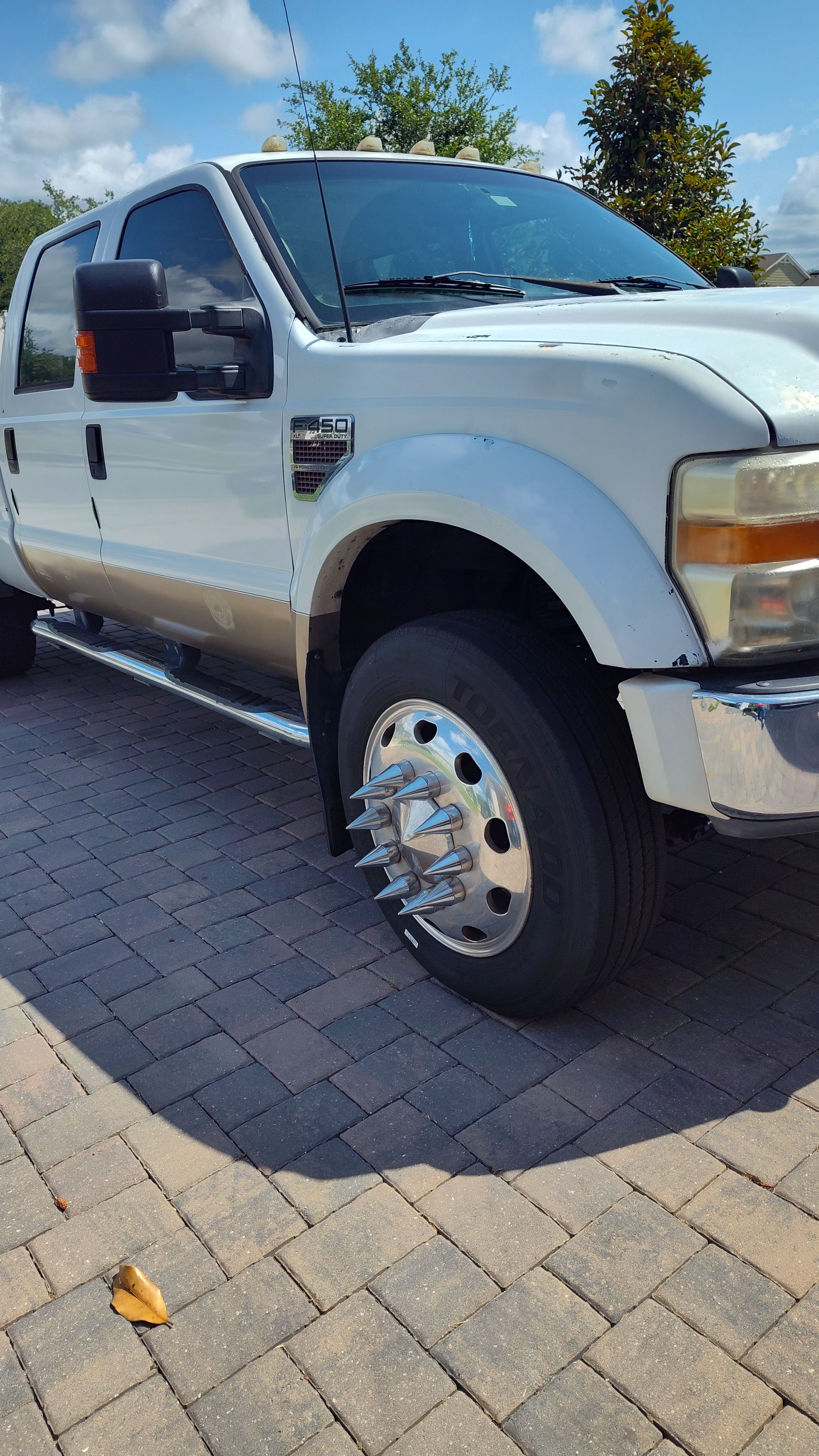 Used 2008 Ford F450 4x4 Crew Cab Super Duty image 2
