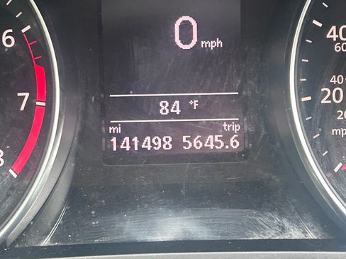 Used 2017 Volkswagen Passat 1.8T S FWD image 10