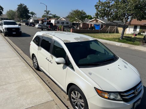 Used 2014 Honda Odyssey EX image 9