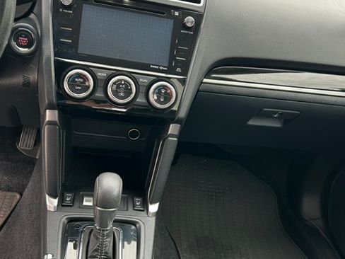 Used 2018 Subaru Forester 2.5i Touring w/ Popular Package #2 AWD/4WD image 19