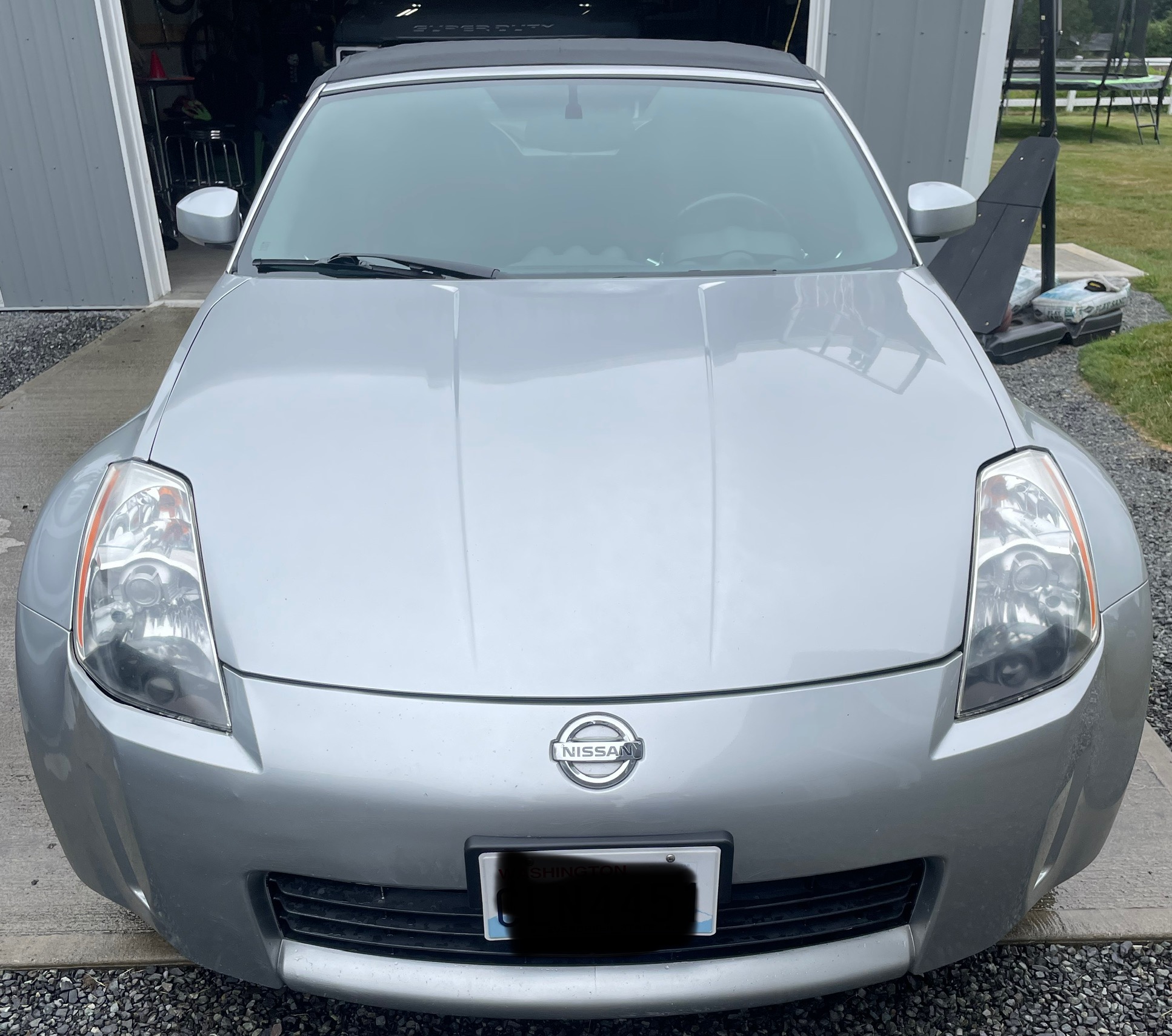 Used 2005 Nissan 350Z Touring RWD image 4