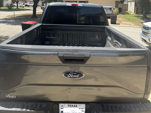 Used 2017 Ford F150 XL w/ Equipment Group 101A Mid RWD image 26