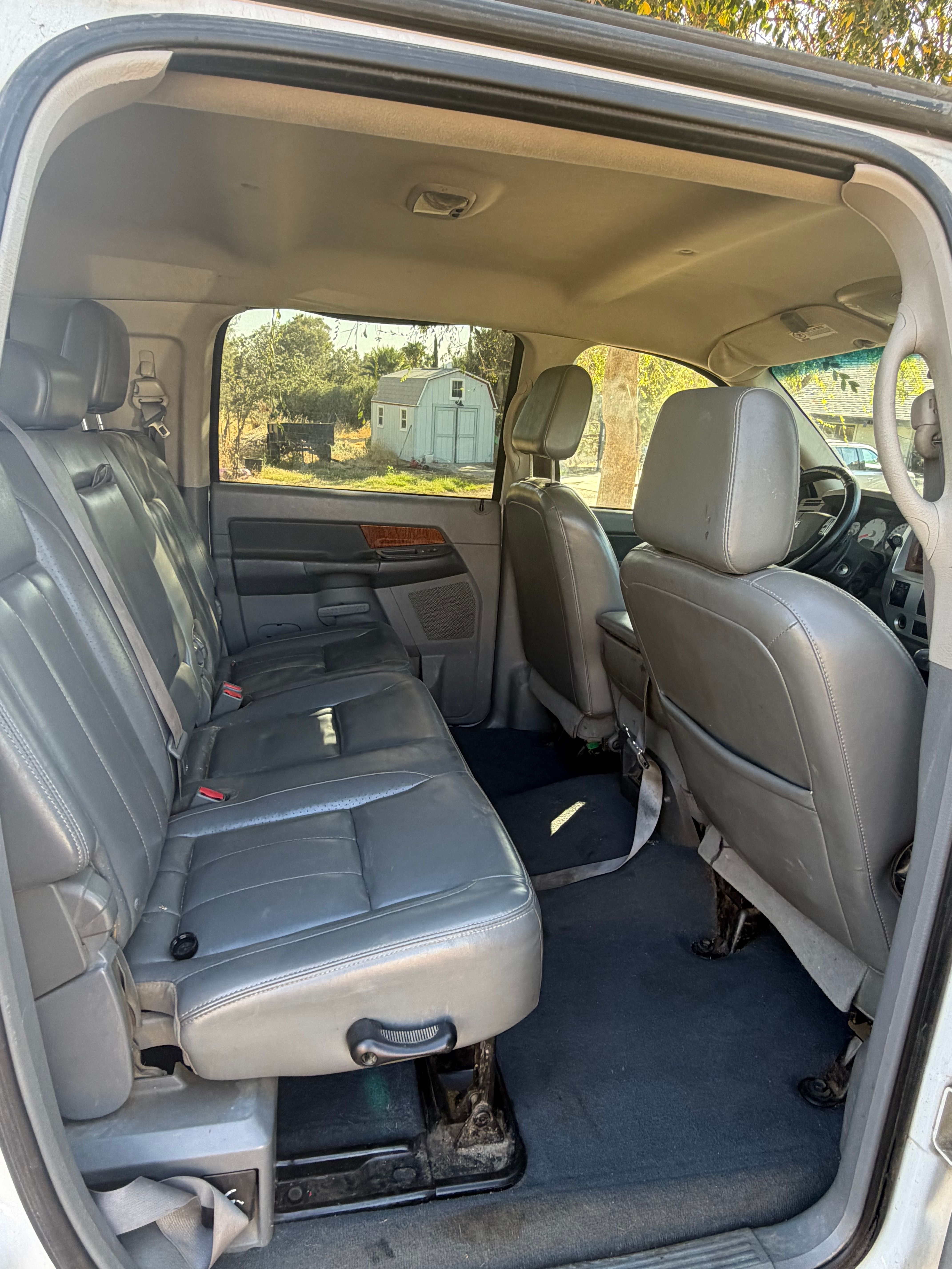 Used 2007 Dodge Ram 2500 Truck 4x4 Mega Cab image 9