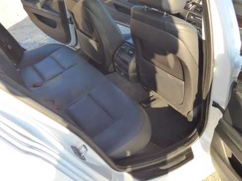 Used 2014 BMW 535i xDrive Sedan image 22