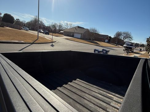 Used 2016 Ford F150 XLT image 18